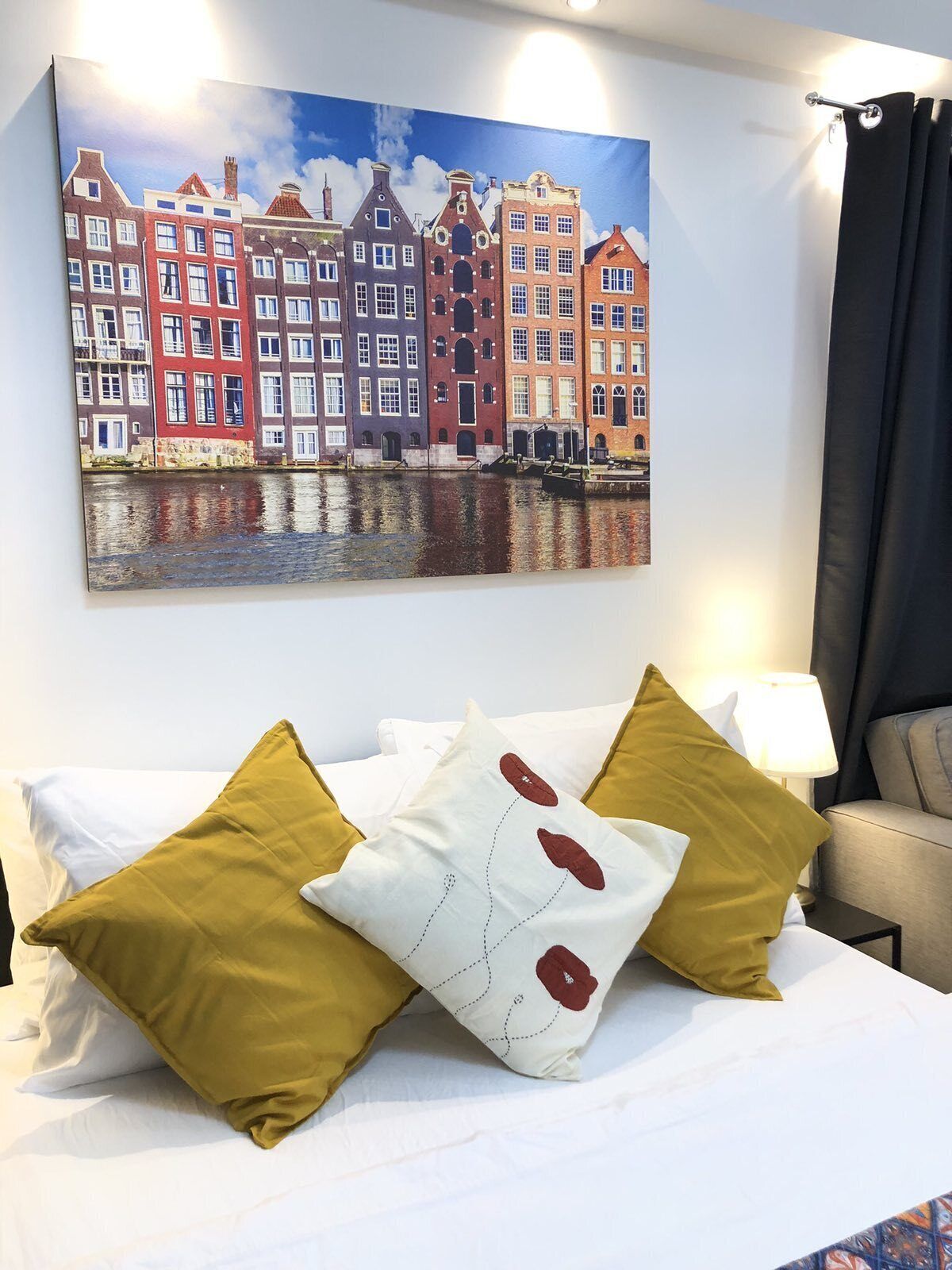 1 bedroom, WiFi, bed sheets