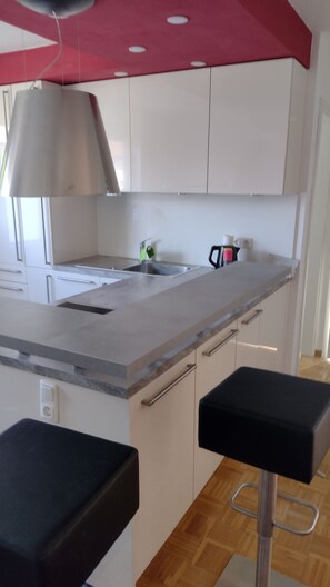 فرن، موقد طهي مسطح، غسالة أطباق