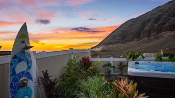 Tina de hidromasaje al aire libre