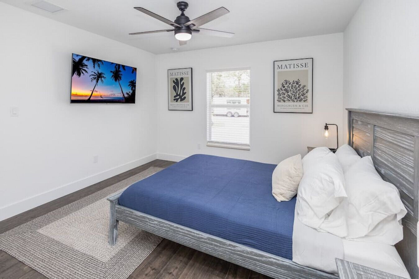 4 Schlafzimmer, Schreibtisch, Bügeleisen/Bügelbrett, Reisekinderbett