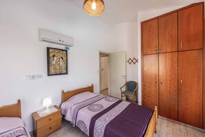 Villa (3 Bedrooms) | Interior - Villa Chara Mari (Neo Chorio)