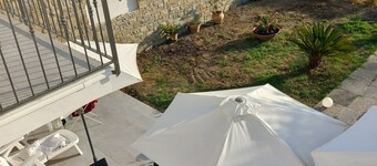 Villa between olive groves and the sea<br>