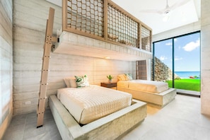 8 chambres, bureau, Wi-Fi gratuit, draps fournis