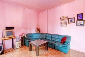 Reception - Hotel O Toyo Homestay Syariah (Batam)