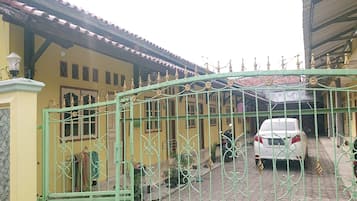 Ngoại thất