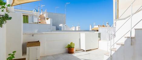 Basic Room | Terrace/patio