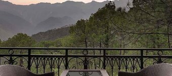 Lemon Tree Hotel Mcleodganj