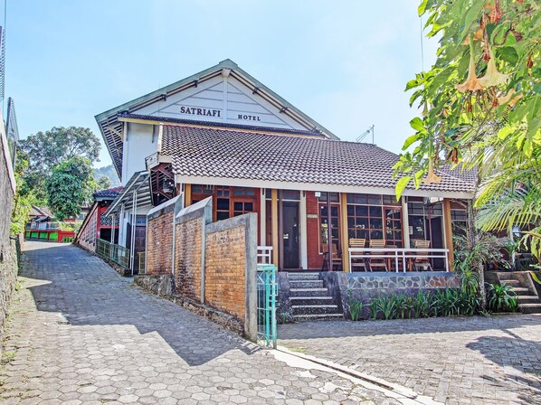 Ngoại thất