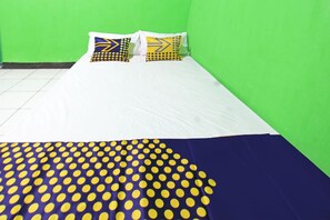 Economy Double Room | Free WiFi, bed sheets - Hotel O Kos Rosni (Janapria)