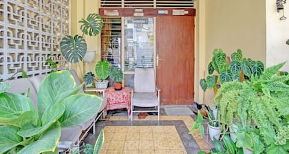 OYO 92998 Wiludjeng Guesthouse