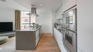 Billede uden beskrivelse, 3 af 11, knap