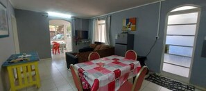 Interior - Seafront bungalow 1 (Blue Bay)