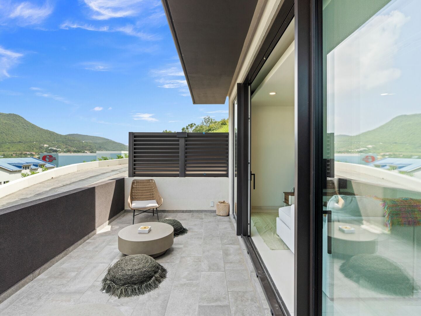 Premium Apartment | Balcony