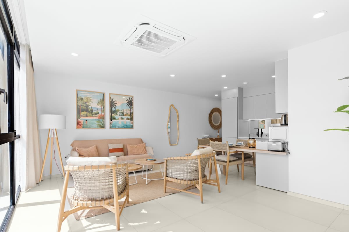 Apartemen Eksklusif | Area keluarga | Smart TV