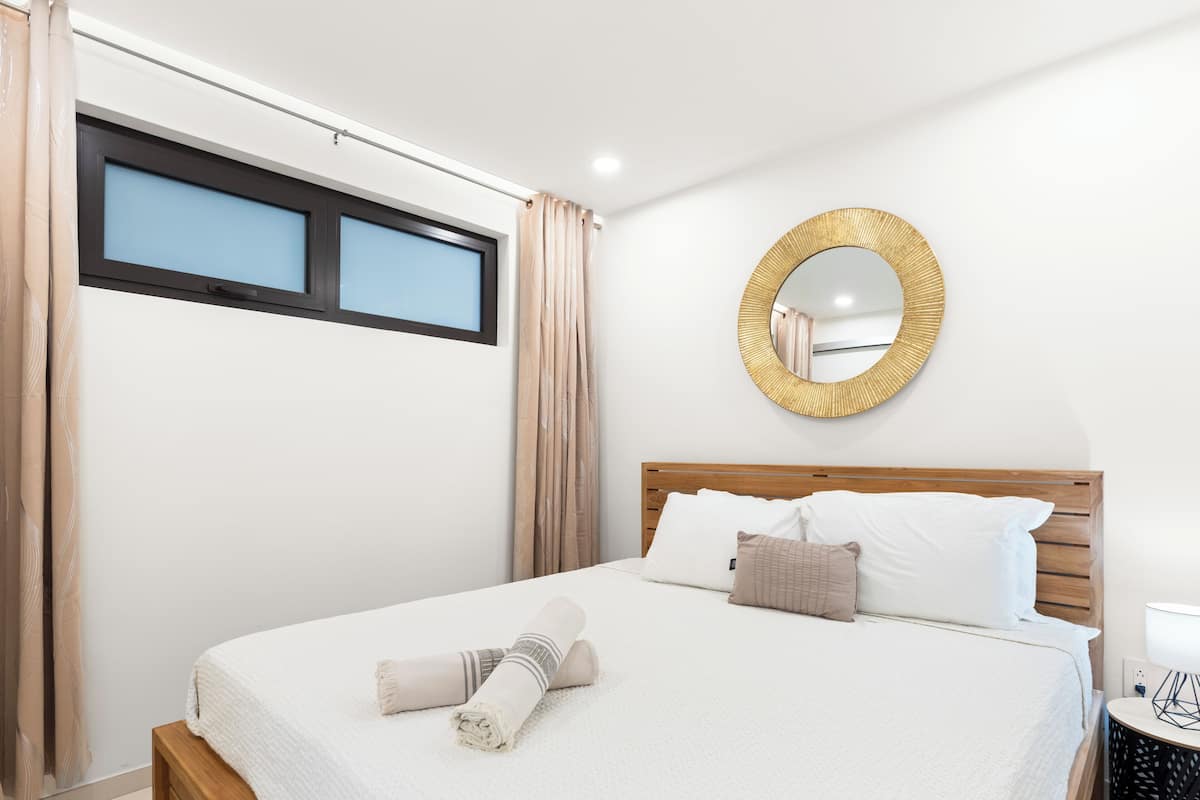 Breathtaking Apartment with Garden | 1 bedroom, memory foam beds, in-room safe, individually furnished