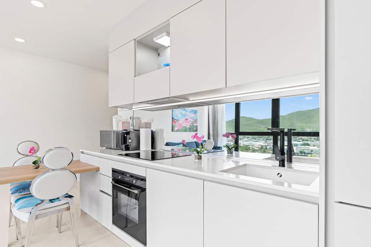 Apartemen Eksklusif | Area keluarga | Smart TV