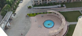 Beautiful Apartment Near Taj Mahal