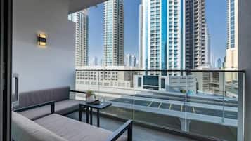 Classic Apartment - Sky Line View | Vista da sacada