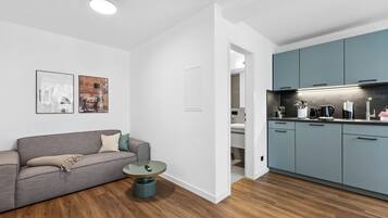 Comfort Suite | Private kitchen | Fridge, stovetop, espresso maker, electric kettle