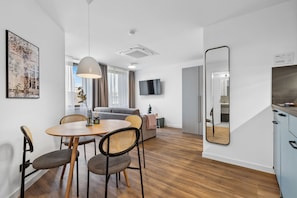 One-Bedroom Suite | Living area