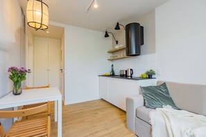 Private kitchen - ShortStayPoland Jagiellońska B133 (Warsaw)