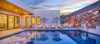 Desert Mirage: Private Pool, Foosball, Putting Green, Wheelchair Access