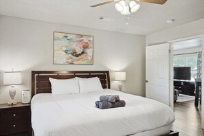 3 bedrooms, iron/ironing board, WiFi, bed sheets