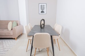 Apartment | In-room dining - Appartement Luxueux à Kouba (Algiers)