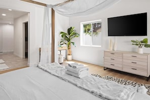 4 habitaciones, tabla de planchar con plancha y cuna de viaje