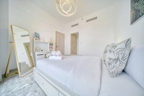 1 bedroom, in-room safe, iron/ironing board, free WiFi
