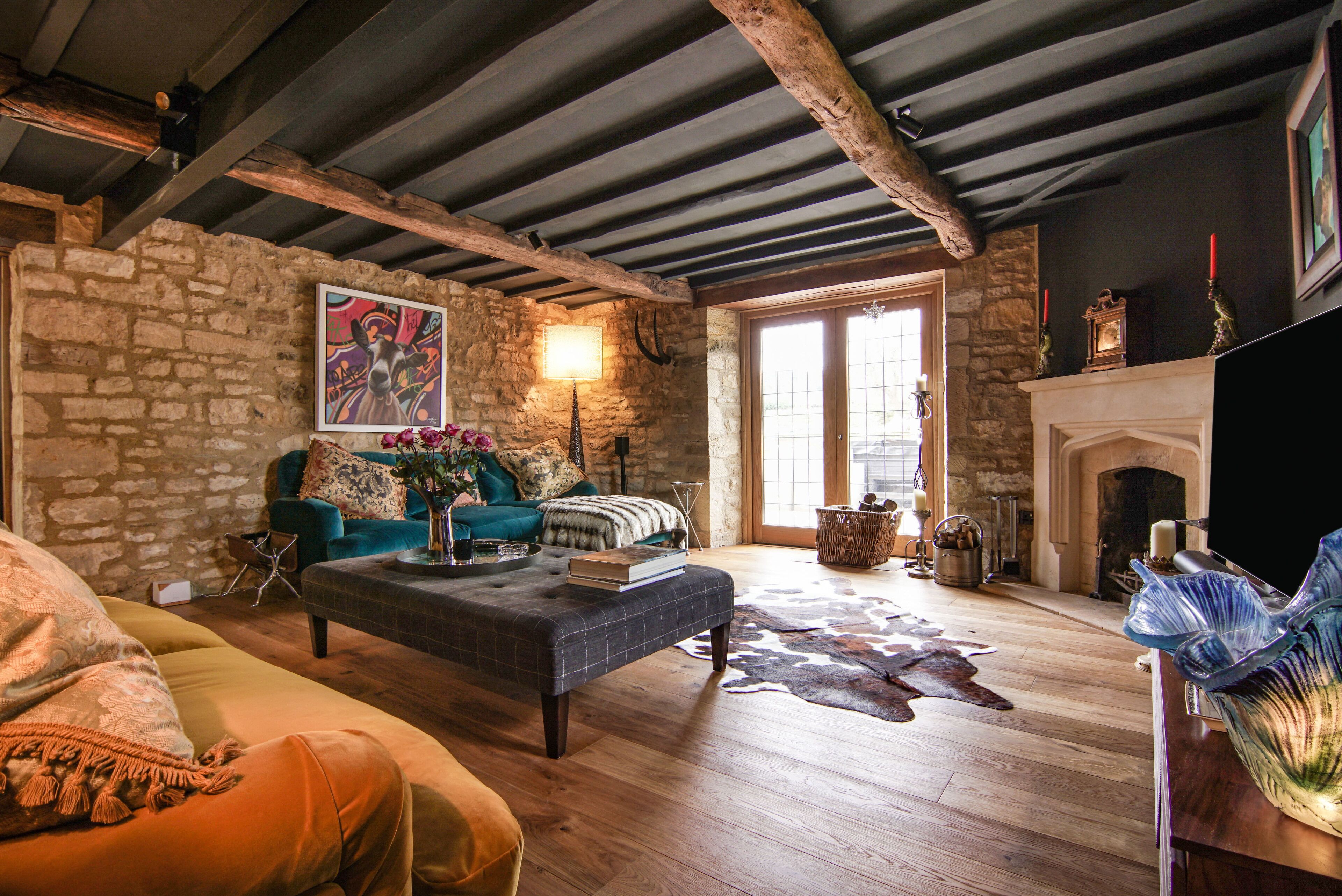 Smart TV, fireplace, table tennis, books