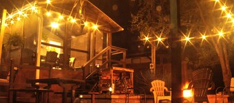 South central 4 bedroom house 3 minutes from Faurot Field! Its close and quiet.