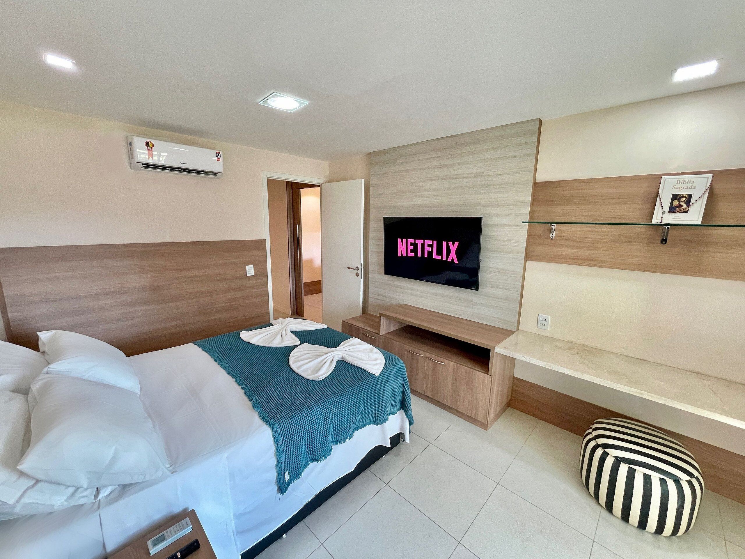 Luxury Apartment | Desk, soundproofing, WiFi (free)