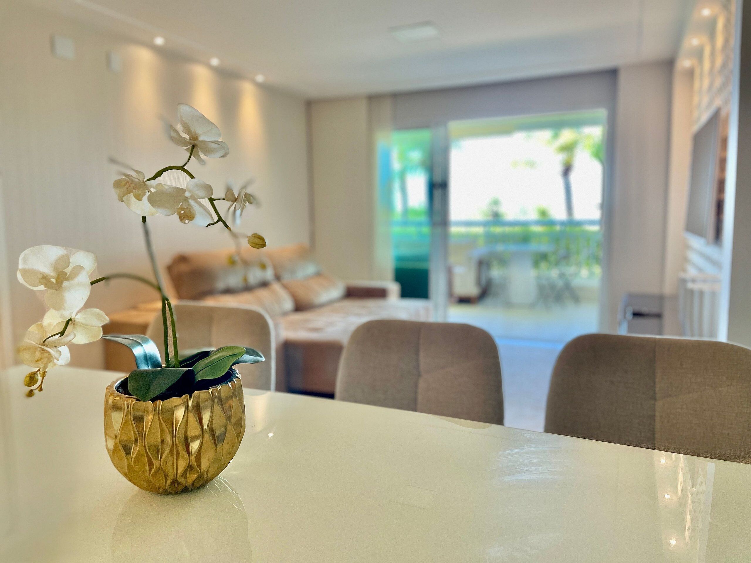Design Apartment | Living area | Flat-screen TV