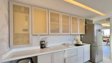 Apartment | Private kitchen | Fridge, microwave, oven, blender