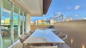 Apartamento | Opções para refeição ao ar livre