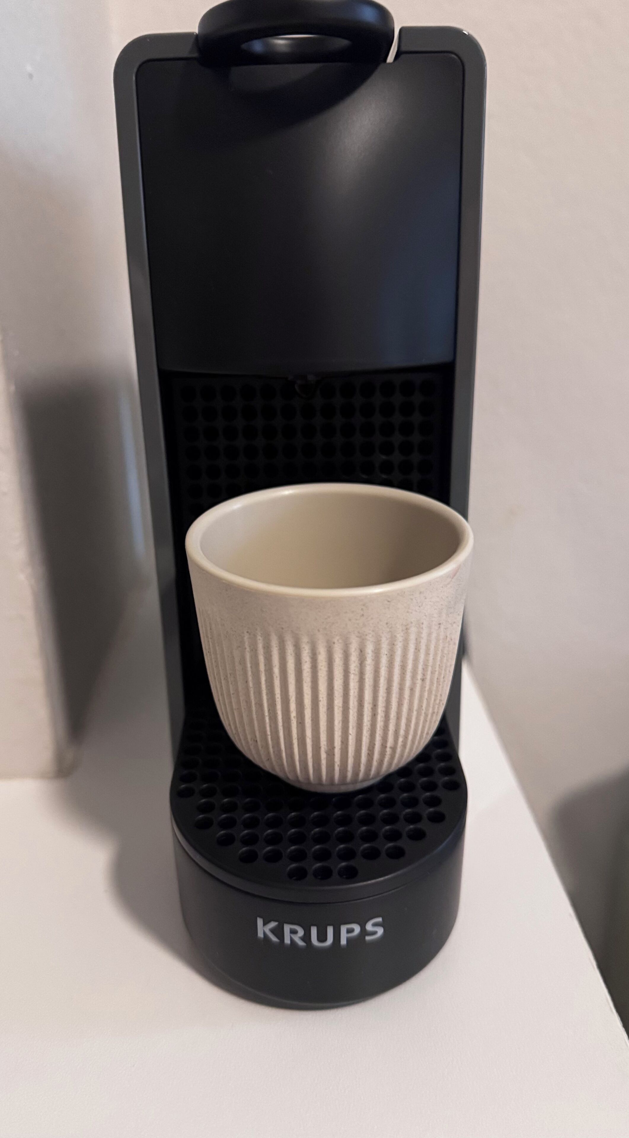 Kaffee und/oder Kaffeemaschine