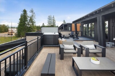 Whitefish Montana Penthouse with views of Whitefish Mountain Resort