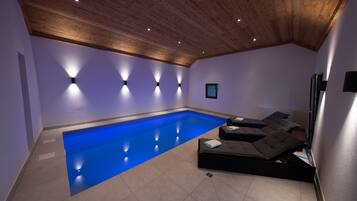 Piscine couverte, piscine chauffée