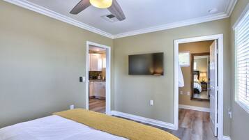 1 chambre, fer et planche Ă repasser, lit parapluie, Wi-Fi gratuit