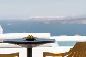 Exterior - El Destino Suites (Santorini)