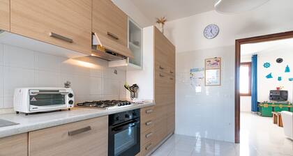 La Lampara - Panoramic House 4 Km from Pelosa Beach