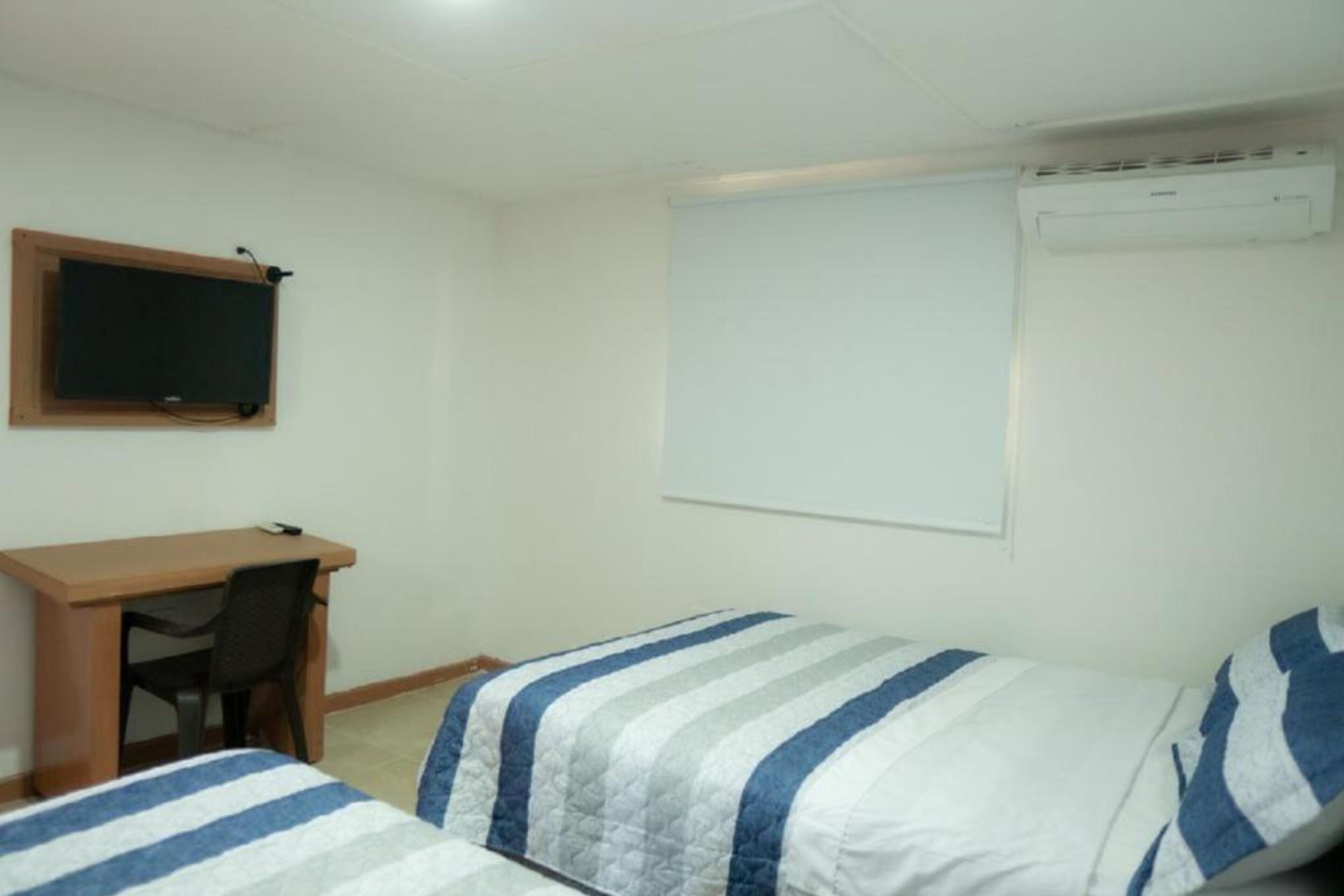 Foto - The American Corner Hostel & Gastro Bar