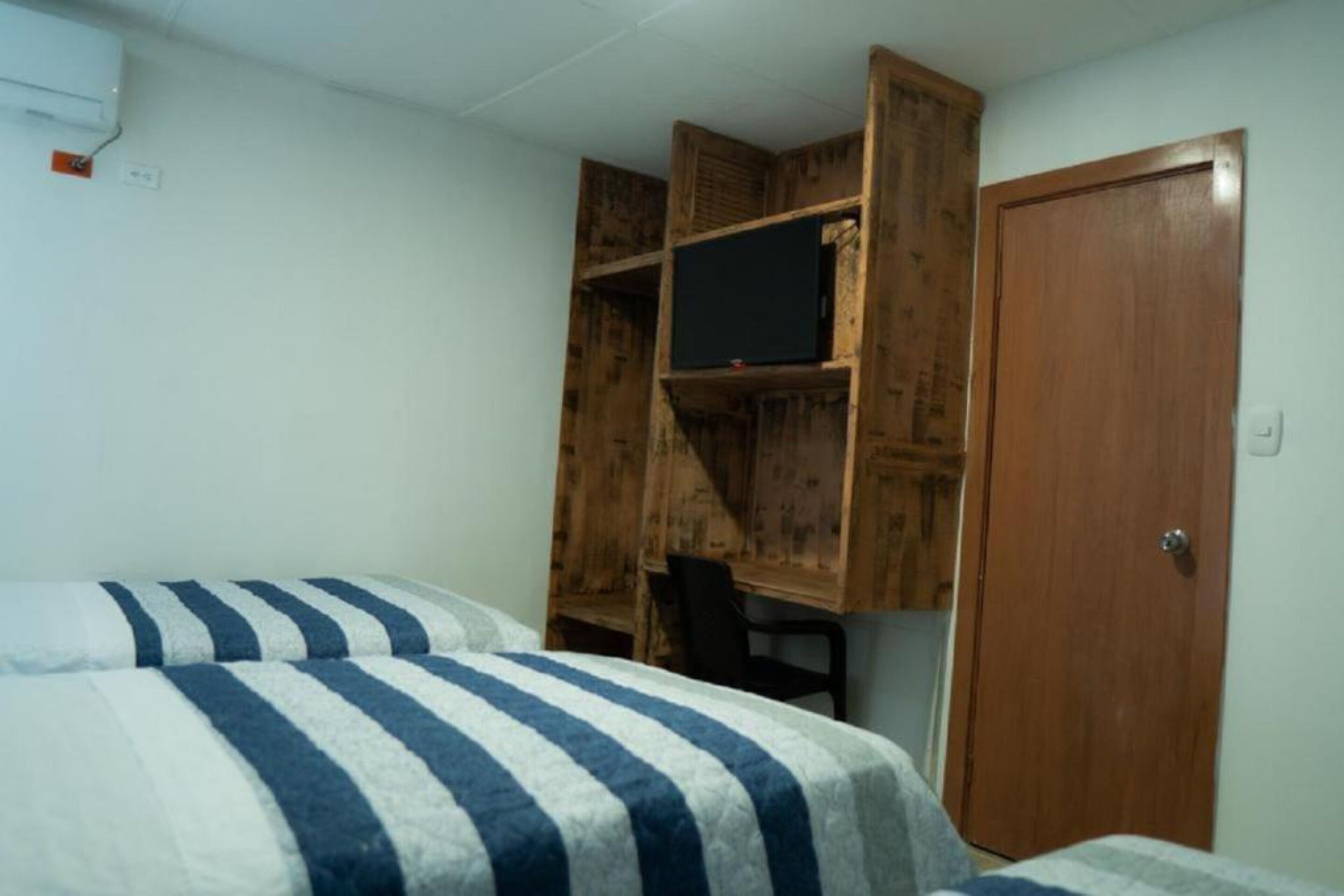 Foto - The American Corner Hostel & Gastro Bar