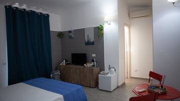 1 chambre, bureau, Wi-Fi, draps fournis