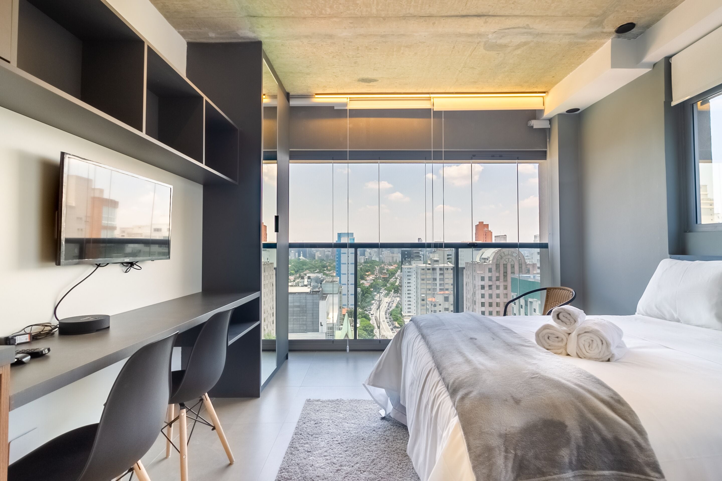 Exclusive Studio (DESATIVADO) | Desk, laptop workspace, free WiFi