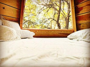 1 quarto, roupa de cama