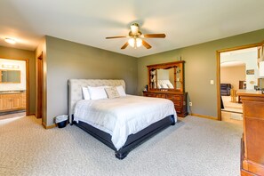 6 Schlafzimmer, Schreibtisch, Bügeleisen/Bügelbrett, WLAN