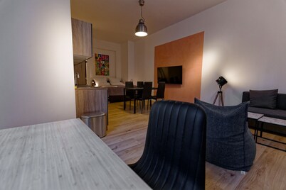 Apartment 2 near Warschauer Platz and Spree river
