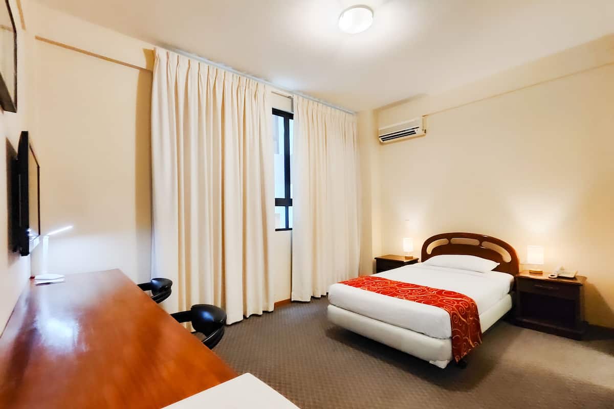 Comfort Single Room | Langsir/tirai gelap terus, Wi-fi percuma, cadar katil
